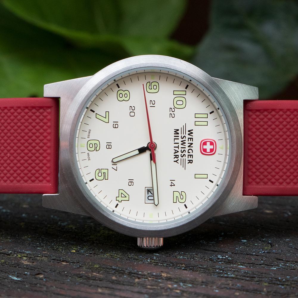 Crimson Red Elite Silicone Watch Band - Casio Duro MDV-106 (22mm) - Image 2